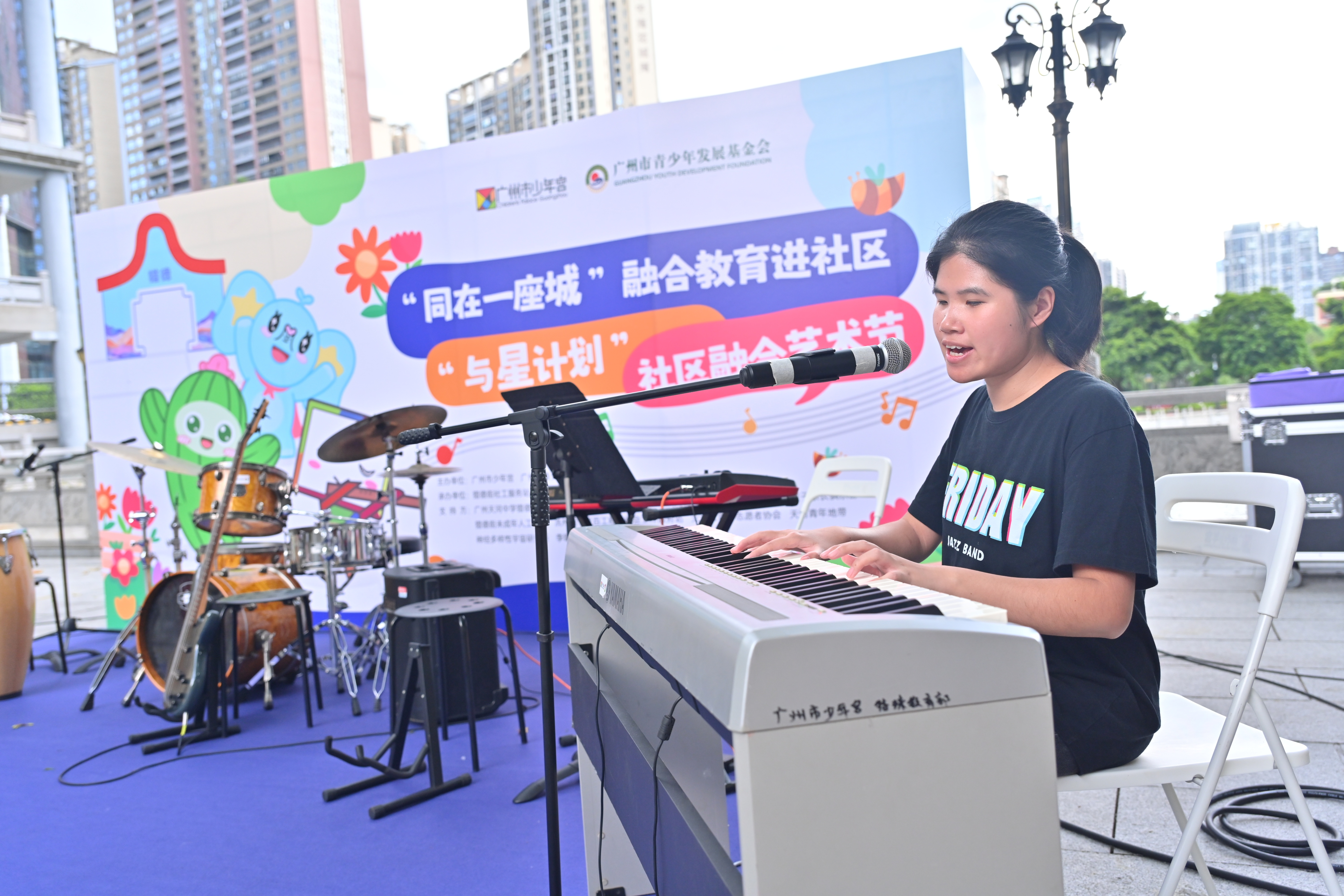 LAN_2625__14485090.jpg
