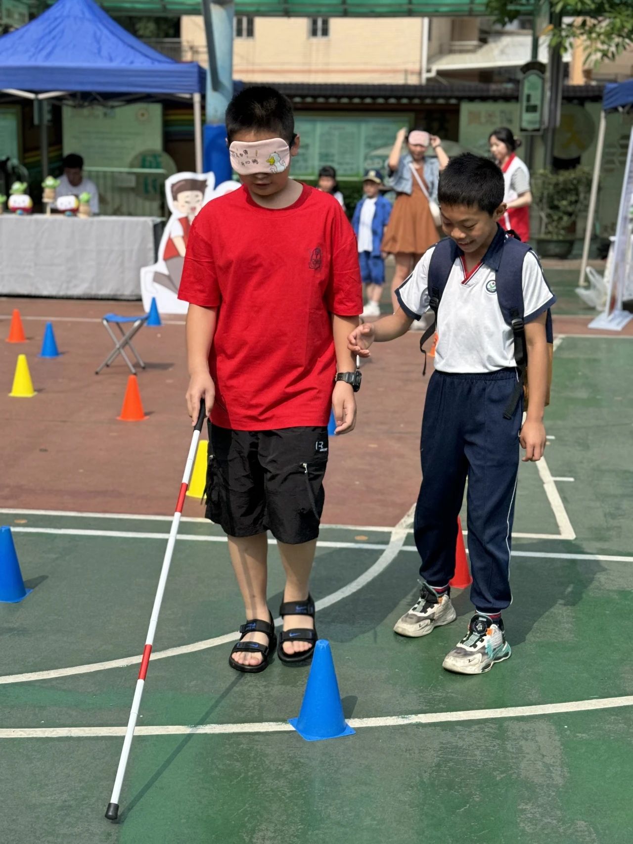 “同在一座城”关爱特殊少年儿童融合实践活动在海珠区三滘小学举行，解锁融合新体验.jpg